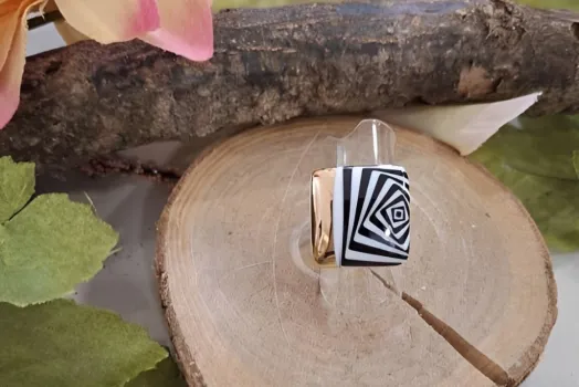 BAGUE CARRE