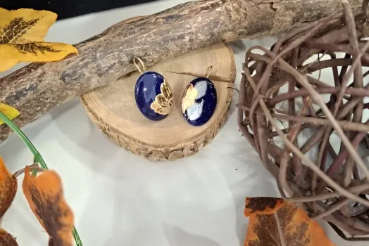 BOUCLE D'OREILLE OVALE BLEU DE FOUR