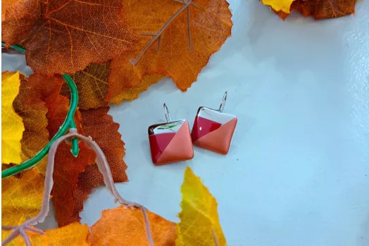 BOUCLE D'OREILLE CARRE