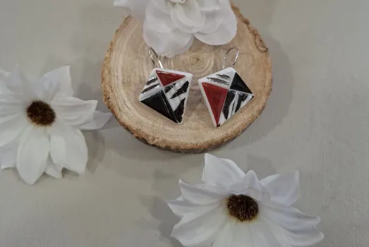 BOUCLE D'OREILLE LOSANGE PLATINE