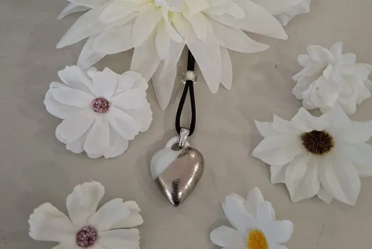 COLLIER COEUR BOMBE
