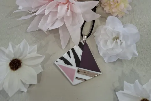 COLLIER LOSANGE PLATINE OR