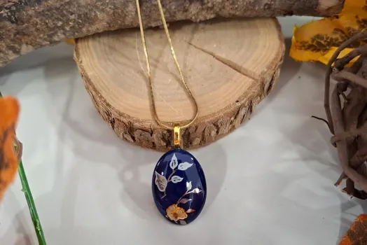 COLLIER PETIT OVALE BLEU DE FOUR