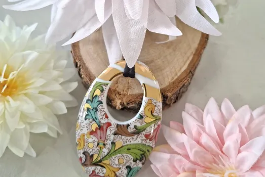 COLLIER OVALE CREUX  OR