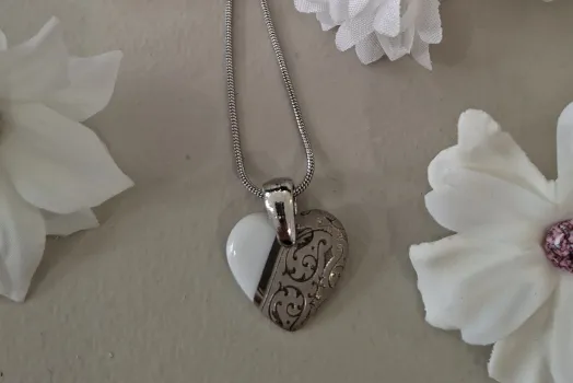 COLLIER  PT COEUR (Chaine inoxydable)