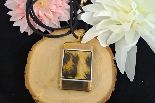 COLLIER RECTANGLE OR
