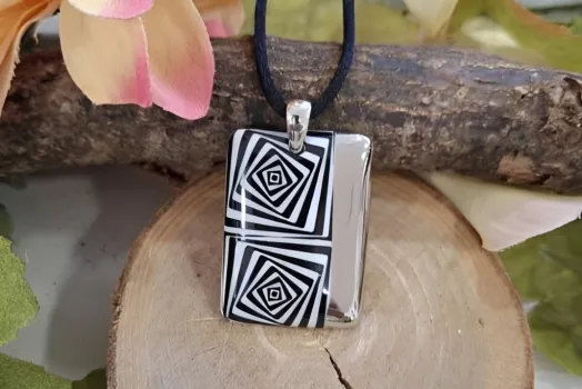 COLLIER RECTANGLE