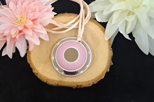 COLLIER ROND ROSE PLATINE