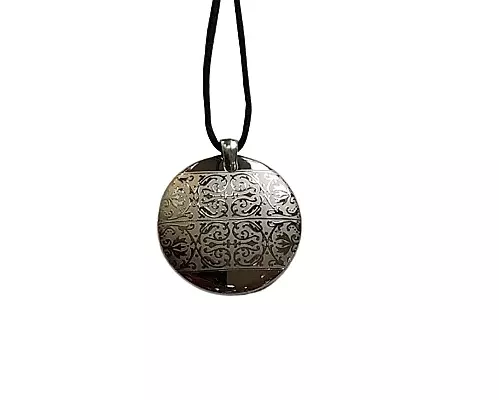 COLLIER